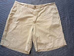 Tommy Bahama Men's Silk Cotton Blend Flat Front Khaki Shorts Size 40
